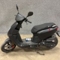 1351394-2 Moped - Invicta Semper -2024