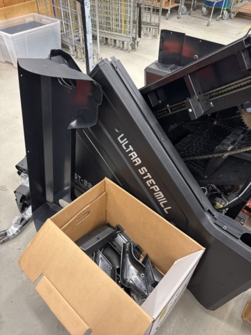 1443727-11 Trappmaskin - Ultra StepMill ST-22.1 (demonterad, säljes i delar)