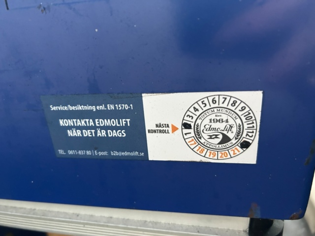 1411411-7 Fast arbetsplattform för industriell miljö – EDMO LIFT 1 styck