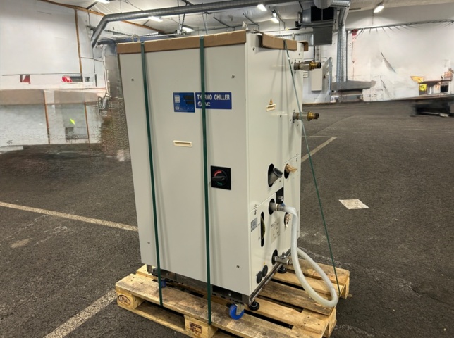 1411413-1 Industriell vätskekylare för laser – SMC Thermo chiller – 2022
