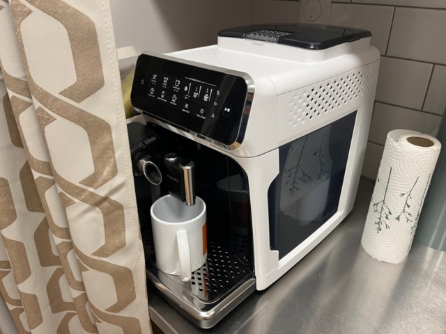 1443779-4 Möbler och köksutrustning