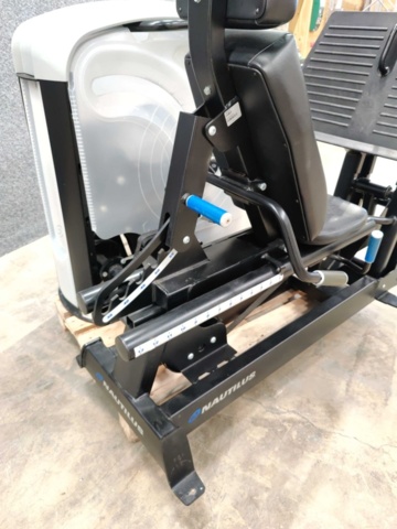 1476807-5 Leg press machine, Nautilus One