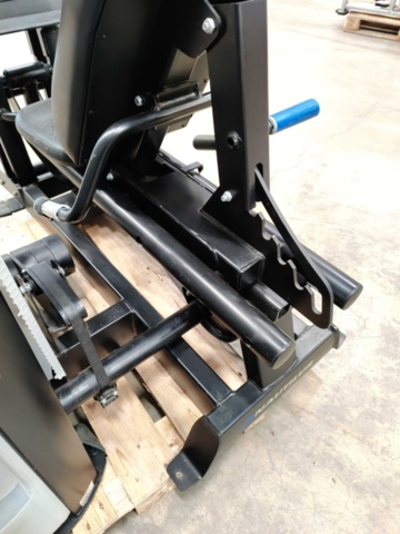 1476807-8 Leg press machine, Nautilus One