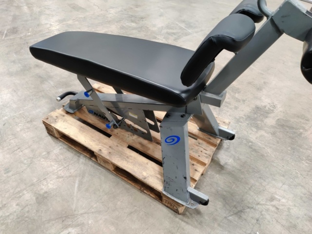 1476810-6 Sit-up bench, Nautilus