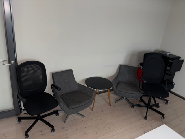 1410908-1 Office furniture - Office chairs, cabinets, armchairs, etc.