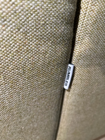 1410916-4 Dining table 2 pcs and sofa