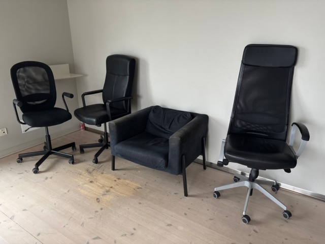 1410912-2 Cabinets and office chairs