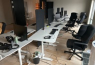 1410914 Office furniture - Desks, office chairs, etc.