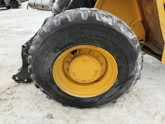 1401243-9 Lastmaskin Volvo L50 (Reparationsobjekt)
