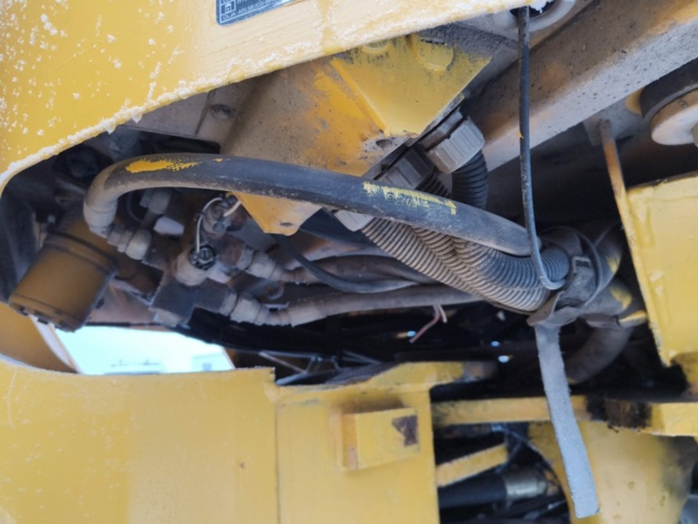 1401243-32 Lastmaskin Volvo L50 (Reparationsobjekt)