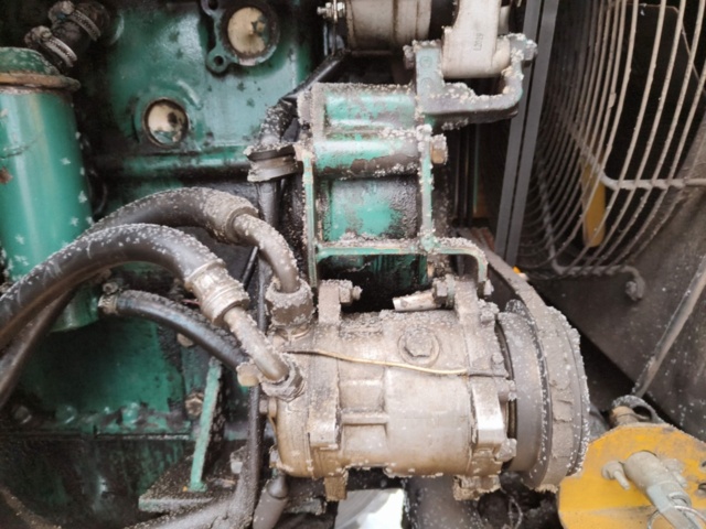 1401243-44 Lastmaskin Volvo L50 (Reparationsobjekt)