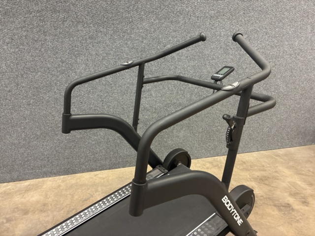 1476824-9 Manual treadmill, Bodytone