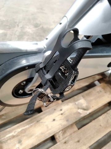 1476818-11 Exercise bike THK S-series Class S, Tomahawk