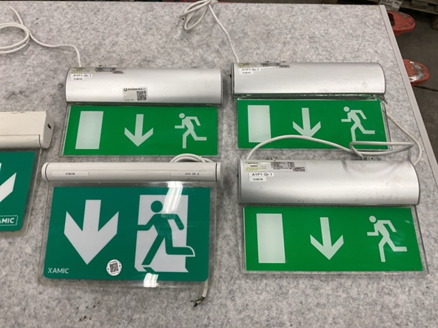 1472954-6 Utrymningsskyltar 5 st