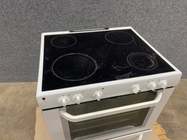 1477080-3 Stove Electrolux EKC70010W