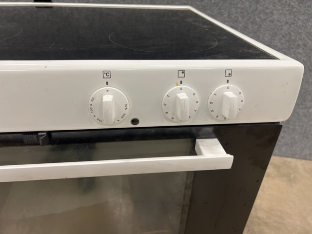 1477082-5 Stove Electrolux EKC7051BOW