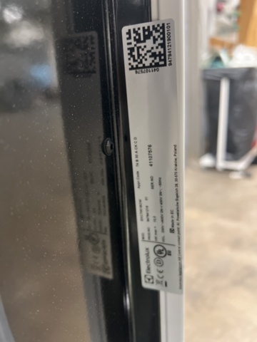 1477082-10 Stove Electrolux EKC7051BOW