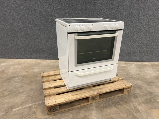 1477088-1 Stove Electrolux EKC70010W