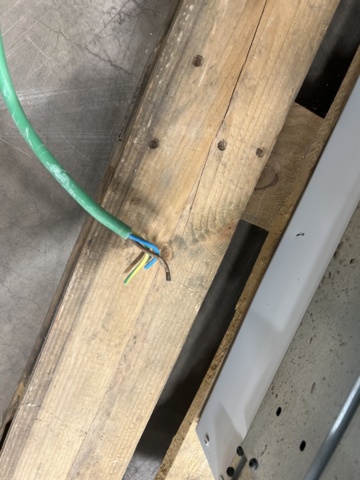 1477088-13 Stove Electrolux EKC70010W