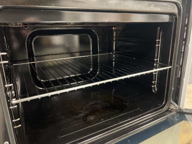 1477090-9 Stove - Cylinda S762K