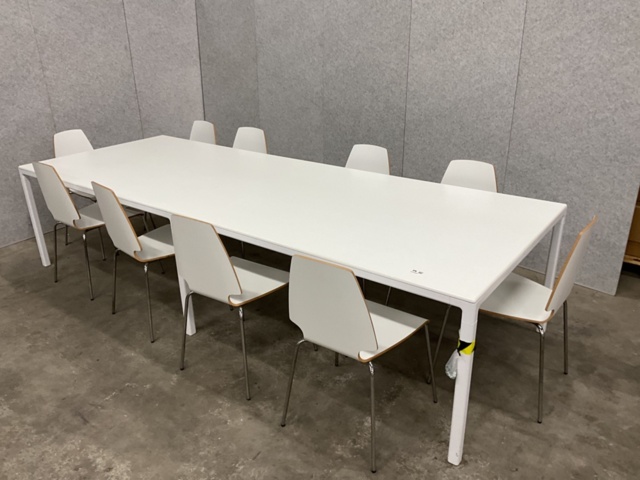 1472960-3 Conference furniture / Dining room furniture - Tables and chairs