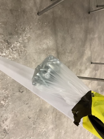 1472960-5 Conference furniture / Dining room furniture - Tables and chairs