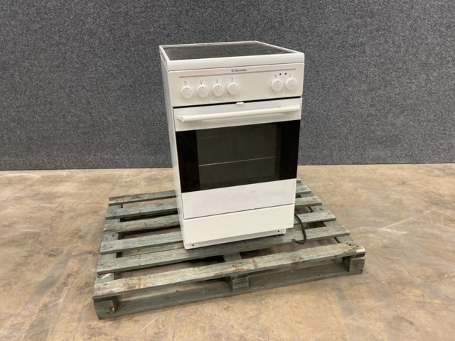 1477092-1 Stove - Electrolux EKC510101W