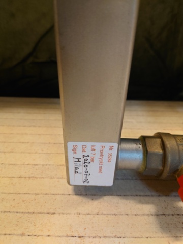 1477673-4 Water meter console with valves