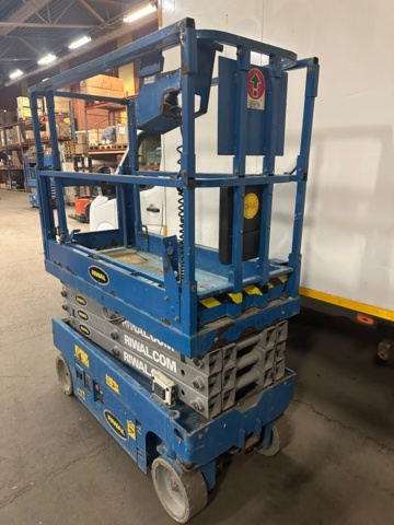 1477122-3 Saxlift Genie GS1930 -2013