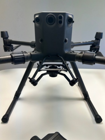 1411410-7 Drönare med tillbehör - DJI Matrice 300 RTK - 2020, få flygtimmar