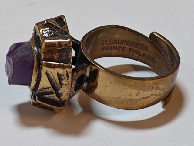 1400678-30 Large collection of bronze jewelry by designer Pentti Sarpaneva