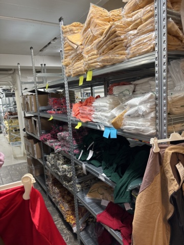 1409511-26 Large batch of stock from clothing store