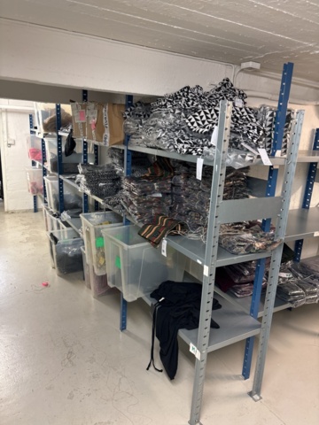 1409511-44 Large batch of stock from clothing store