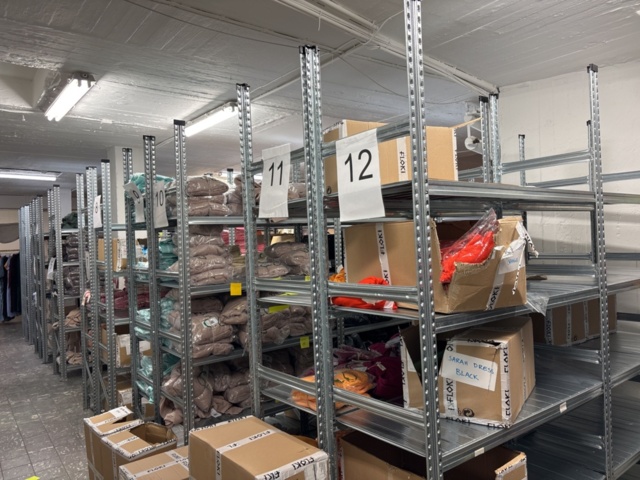 1409512-4 Shelving system for warehouse 120+ sections