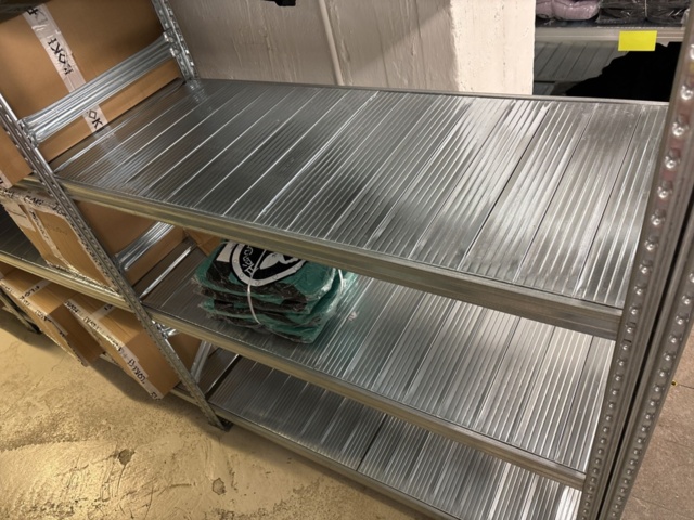 1409512-6 Shelving system for warehouse 120+ sections