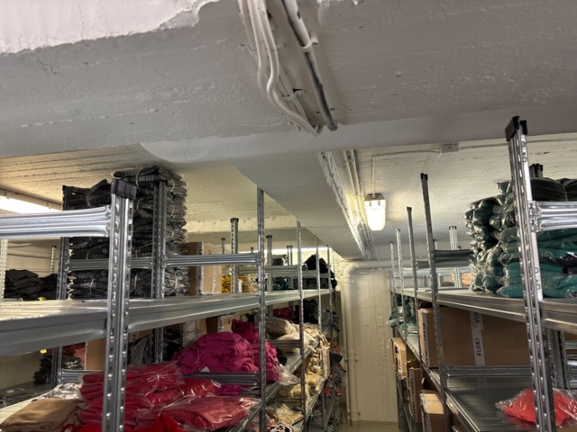 1409512-9 Shelving system for warehouse 120+ sections