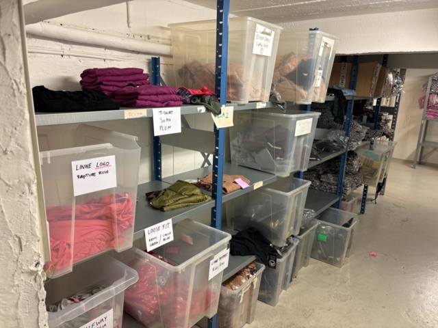 1409512-14 Shelving system for warehouse 120+ sections