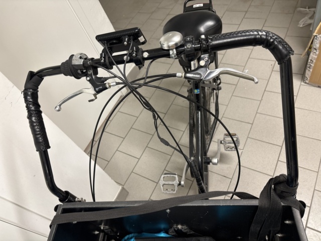 1409514-11 Electric transport bike - Cargobike