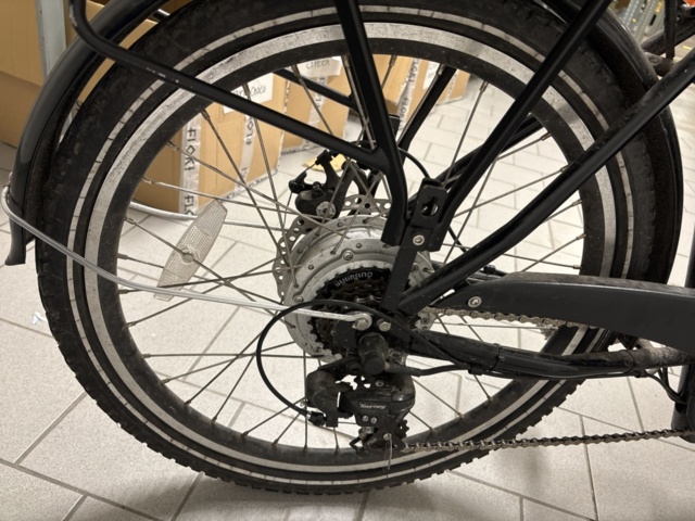 1409514-22 Electric transport bike - Cargobike