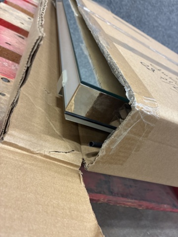 1477699-4 Mirror Valje with LED lighting 80x80x3, Svedbergs