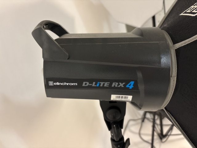 1409515-12 Photo studio equipment - Profoto, Godox, Elinchrom, etc.