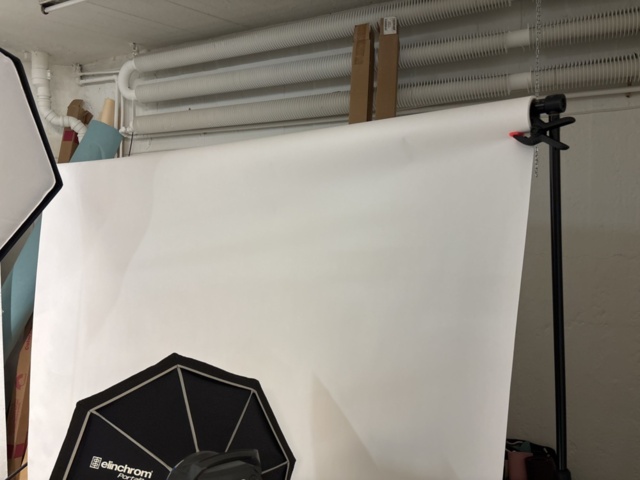 1409515-23 Photo studio equipment - Profoto, Godox, Elinchrom, etc.