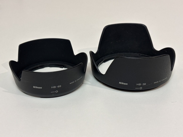 1409517-18 System camera with accessories - Nikon D7000