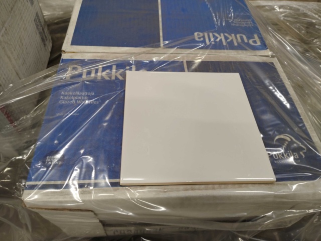 1477708-1 Tiles – 109.5 sq m – Höganäs Kakel, Cinca, Harmony Light Grey (1787-0044)