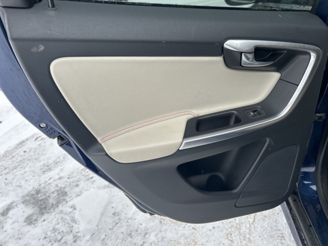 1454816-26 Volvo XC60 Polestar Optimisation D5 AWD Geartronic, 230hp, 2015