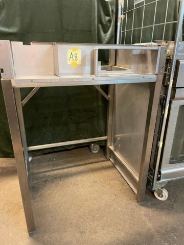 1477772-3 Gastro oven with stand – professional restaurant oven