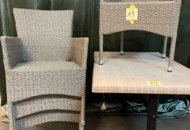 1477775 Café/restaurant furniture – 3 tables and 12 chairs