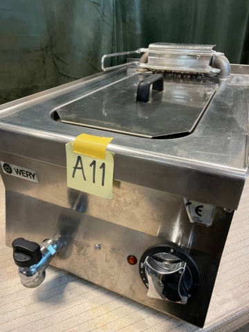 1477777-1 Deep fryer, restaurant model, 400V, incl. mesh basket
