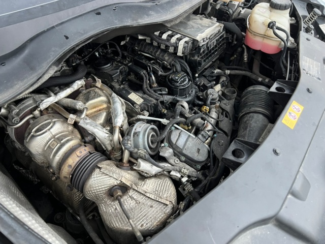 1477789-33 Mercedes-Benz V 300d 4MATIC 9G-Tronic, 239hp, long