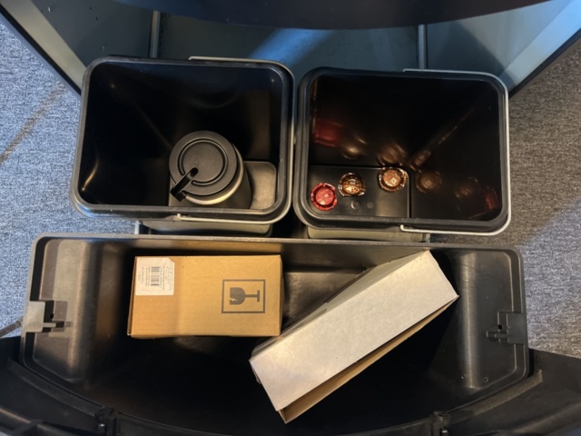 1477793-8 Nespresso Gemini CS220 Pro